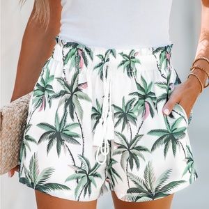 Cupshe palm tree beach shorts nwt